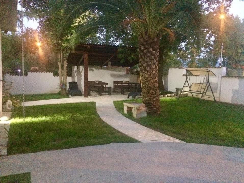 Bed and Breakfast Varone room 2